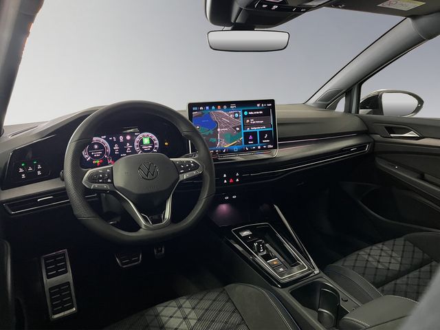 Golf VIII R-Line 1.5 eTSI DSG