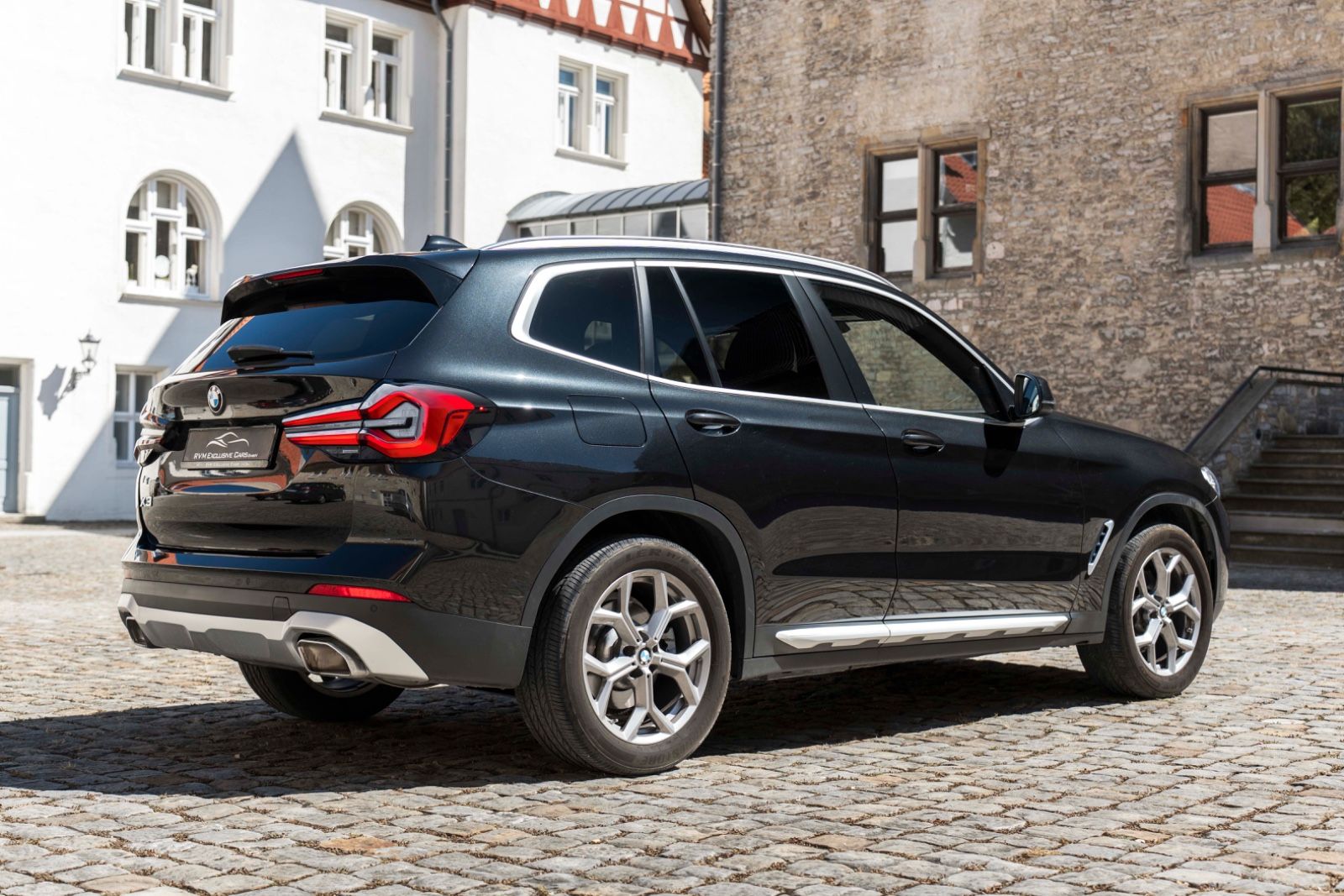 Fahrzeugabbildung BMW X3 xDrive30i LED PANO KAM HIFI Driving Assist