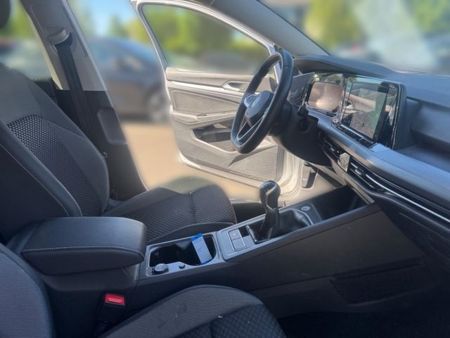 Golf VIII Active 1.5 TSI LED Navi AHK Climatroni