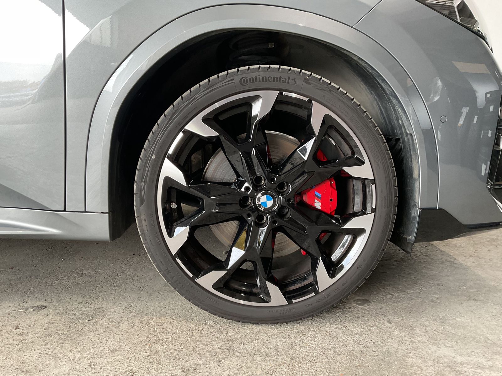 Fahrzeugabbildung BMW X2 M35i xDrive |Glasdach |M Sportpaket Pro |21"