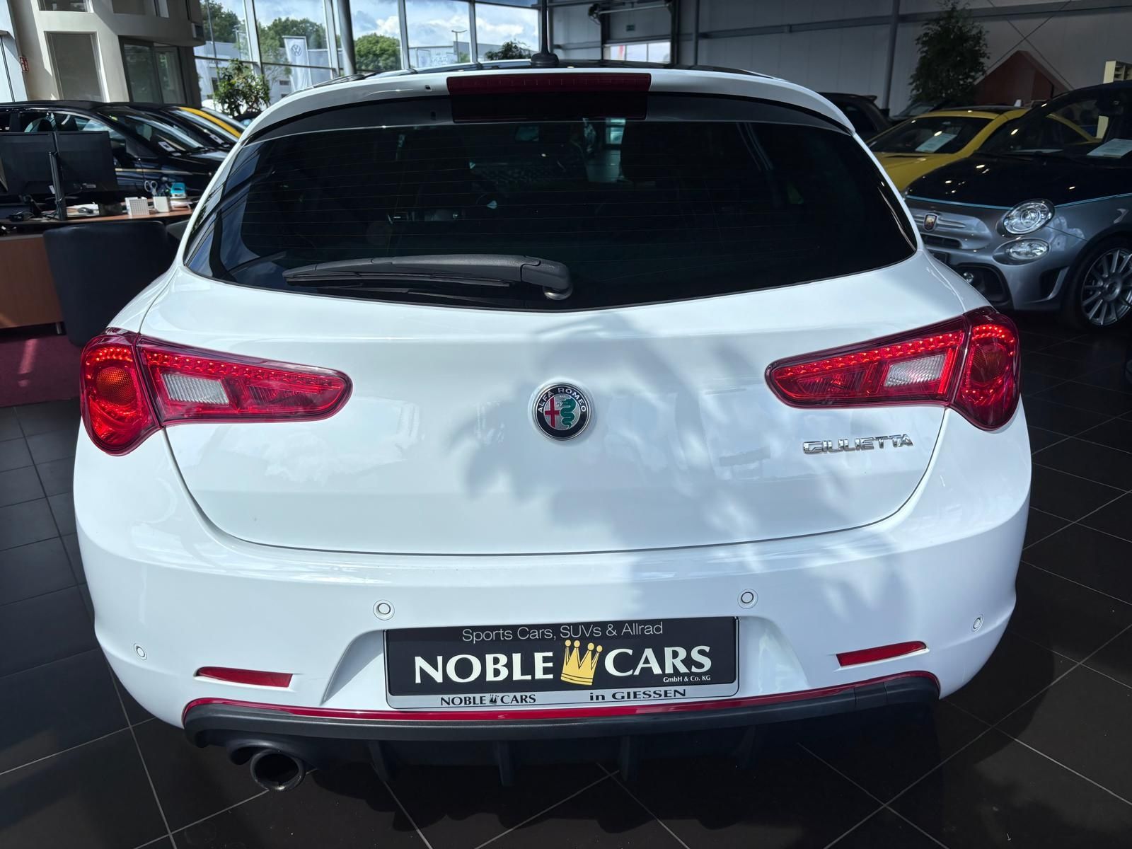 Fahrzeugabbildung Alfa Romeo Giulietta Sport Leder XENON NAVI GSD