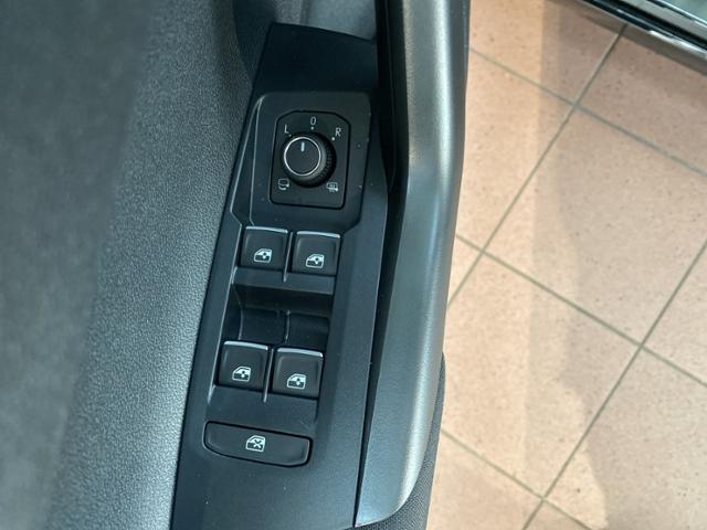 Volkswagen Taigo R-Line 1.5 TSI DSG Matrix Black Style Keyl
