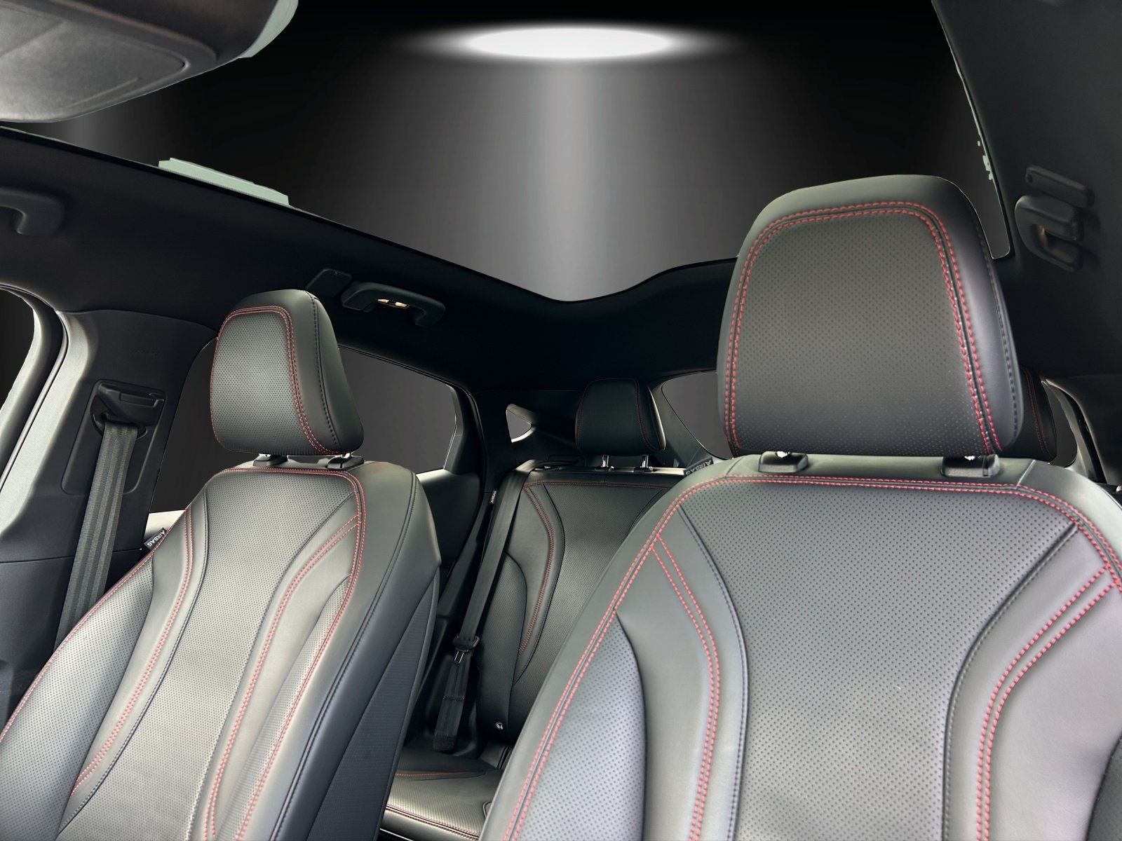 Fahrzeugabbildung Ford MACH-E AWD MATRIX-LED/360°/B&O/NAVI/ACC/PANO/