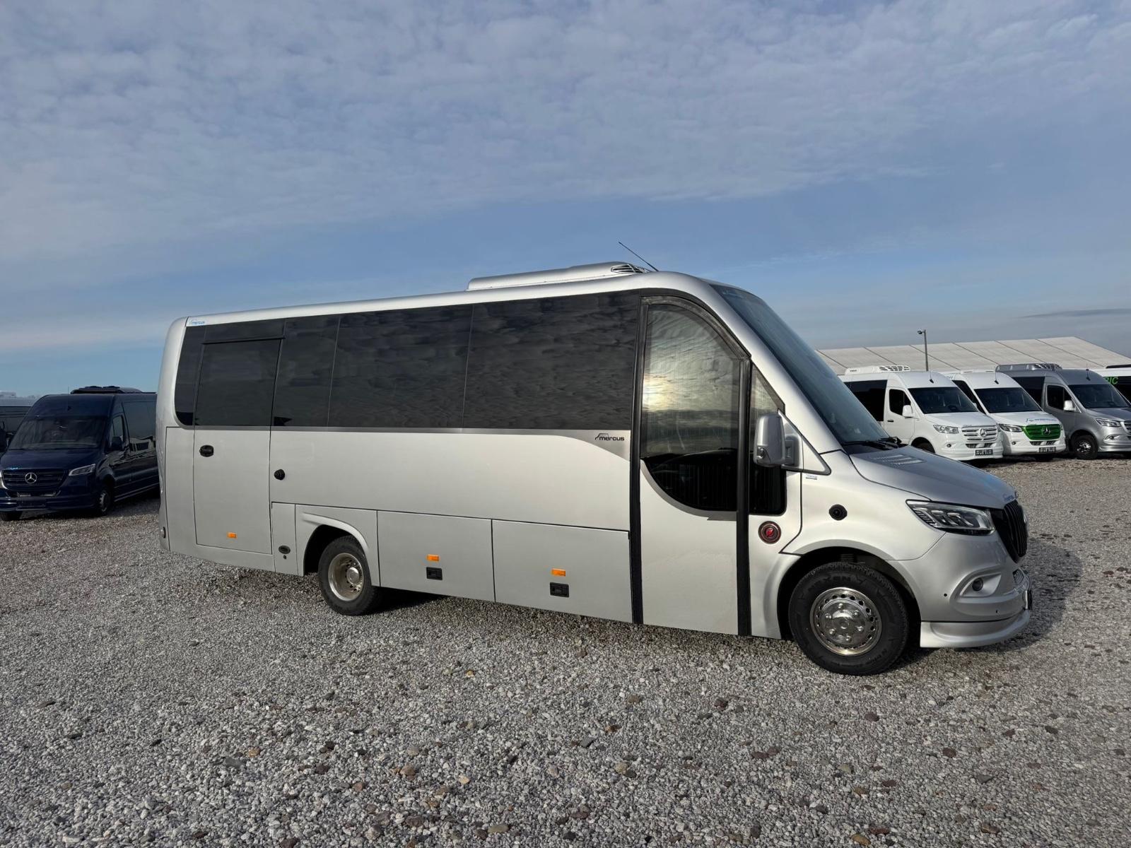 Mercedes-Benz Sprinter 519 CDI 35 Sitzplätze VIP Kofferraum