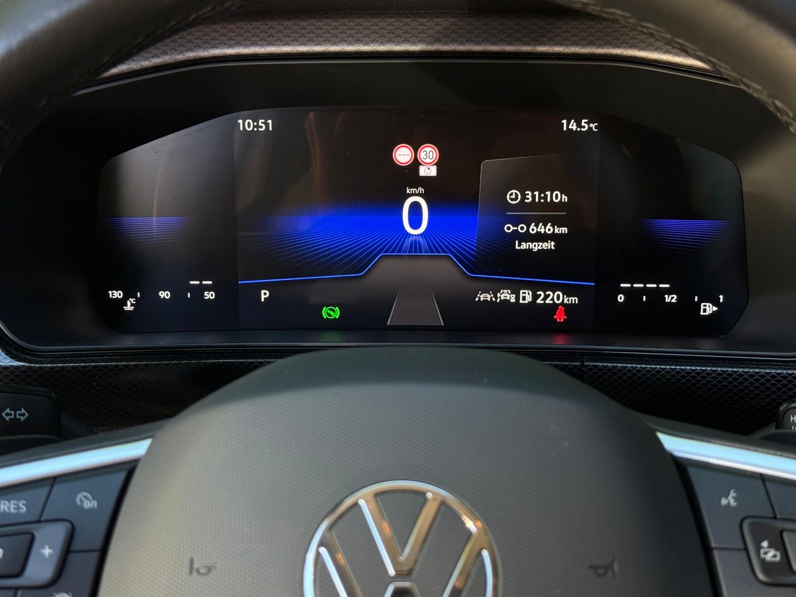 Fahrzeugabbildung Volkswagen T-Cross 1.0 TSI DSG Life LED+KAM+ACC+CARPL+SHZ+