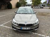BMW 216d Active Tourer Luxury Line Head-... - BMW 216: Limousine