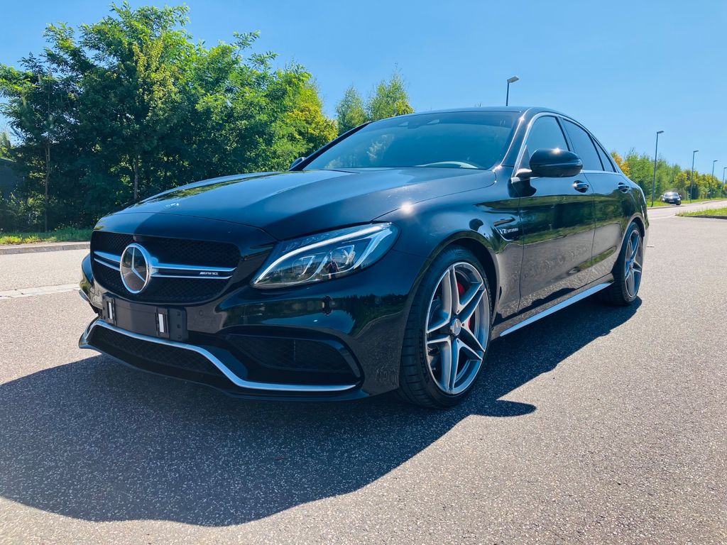 Mercedes-Benz C 63 AMG