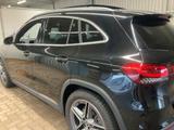 Mercedes-Benz GLA 250 GLA GLA 250 4Matic - Mercedes-Benz GLA 250 mit Panoramadach