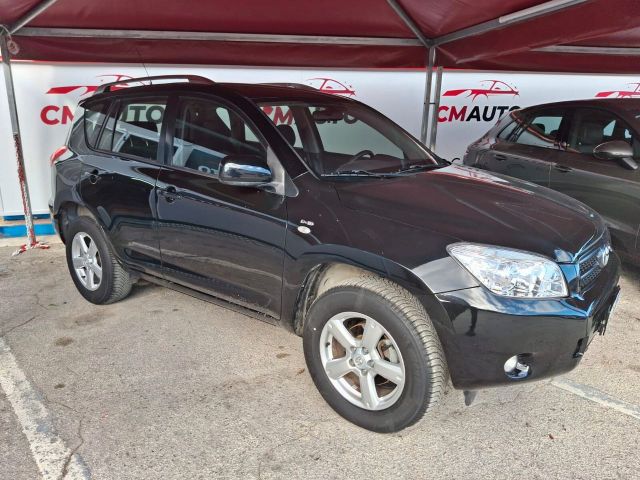 Toyota TOYOTA RAV 4 2.2 D-4D 136 CV 4X4