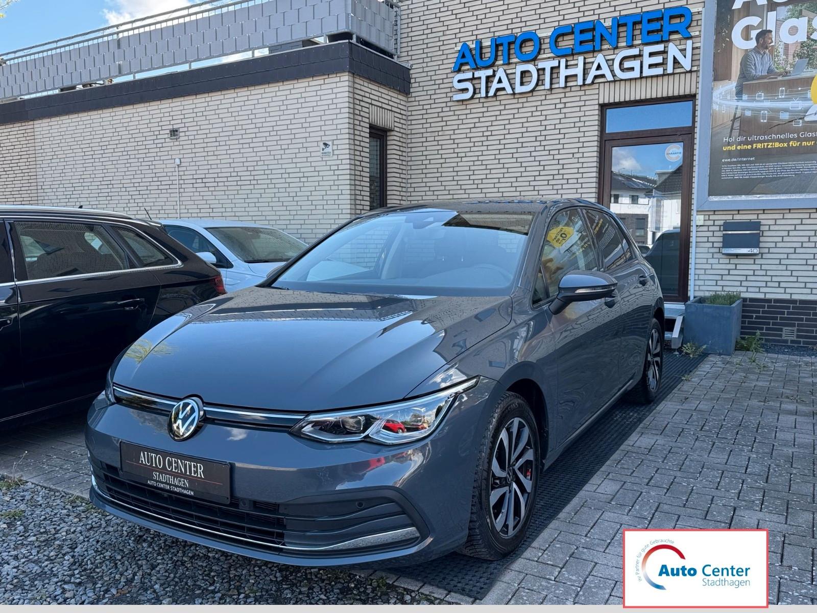 Volkswagen Golf VIII 1.5 TSI Active IQ.Light/Standhzg./Navi