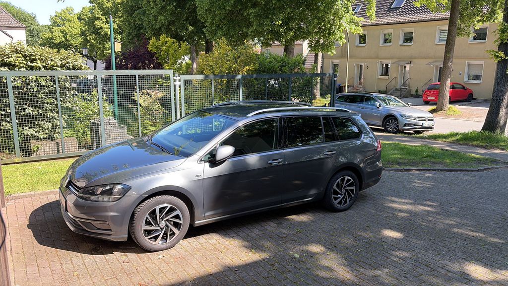 Image of Volkswagen Golf