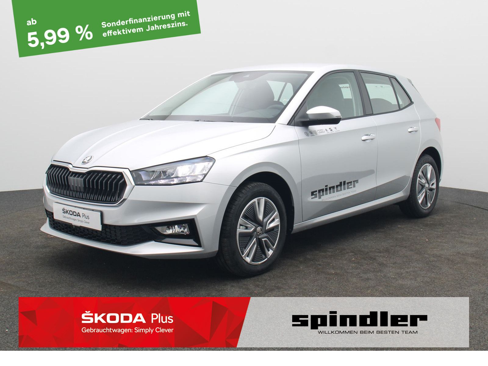 Skoda Fabia Selection 1.5TSI DSG / Navi,SmartLink, LED