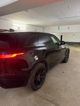 Land Rover Range Rover Velar 2.0 P300 R-Dynamic R-Dynamic - Land Rover Range Rover Velar Gebrauchtwagen in Berlin