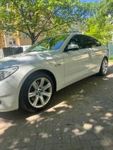 BMW 530 Gran Turismo scheckheftgepflegt nur bei Bmw  - BMW 530 Gran Turismo aus 2012