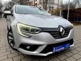 Renault Megane IV Lim.GT-Line LED-Garantie-R.Kamera-Navi - silberne Renault Megane