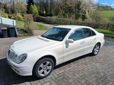 Mercedes-Benz Mercedes W211 E240 - Mercedes-Benz E 240: W211