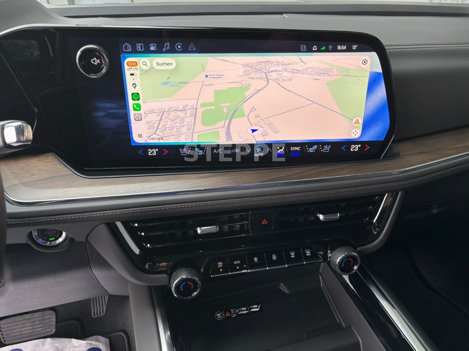 Chevrolet MY26 Suburban 6,2 High Country AHK  24" Luftfed.