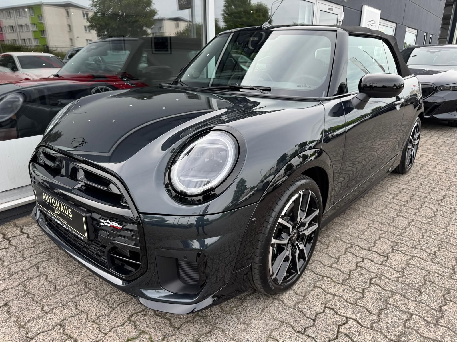 MINI Cooper S Cabrio JCW*NAVI*360°KAMERA*HUD*H&K* imagem 3