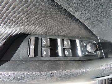 Fotografie 15 des Skoda Kamiq Monte Carlo 1.5 TSi DSG AHK Navi