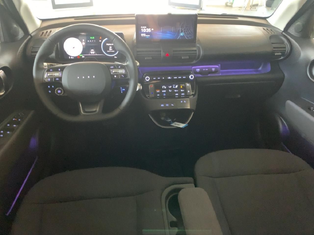 Fahrzeugabbildung Hyundai INSTER Elektro 71 kW FWD Trend