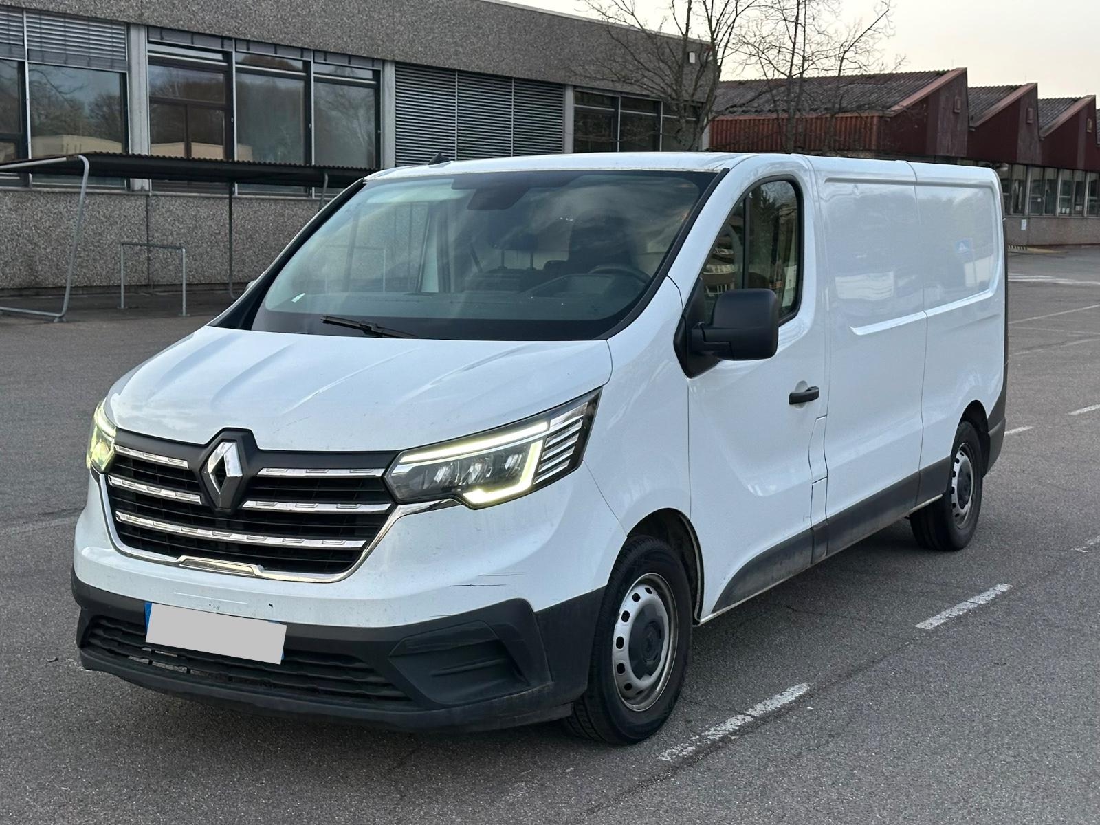 Renault Trafic 2.0 Dci L3h1 Klima Navi Led