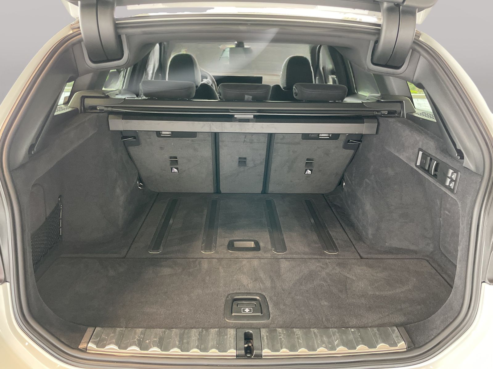BMW 320 - Bild 16