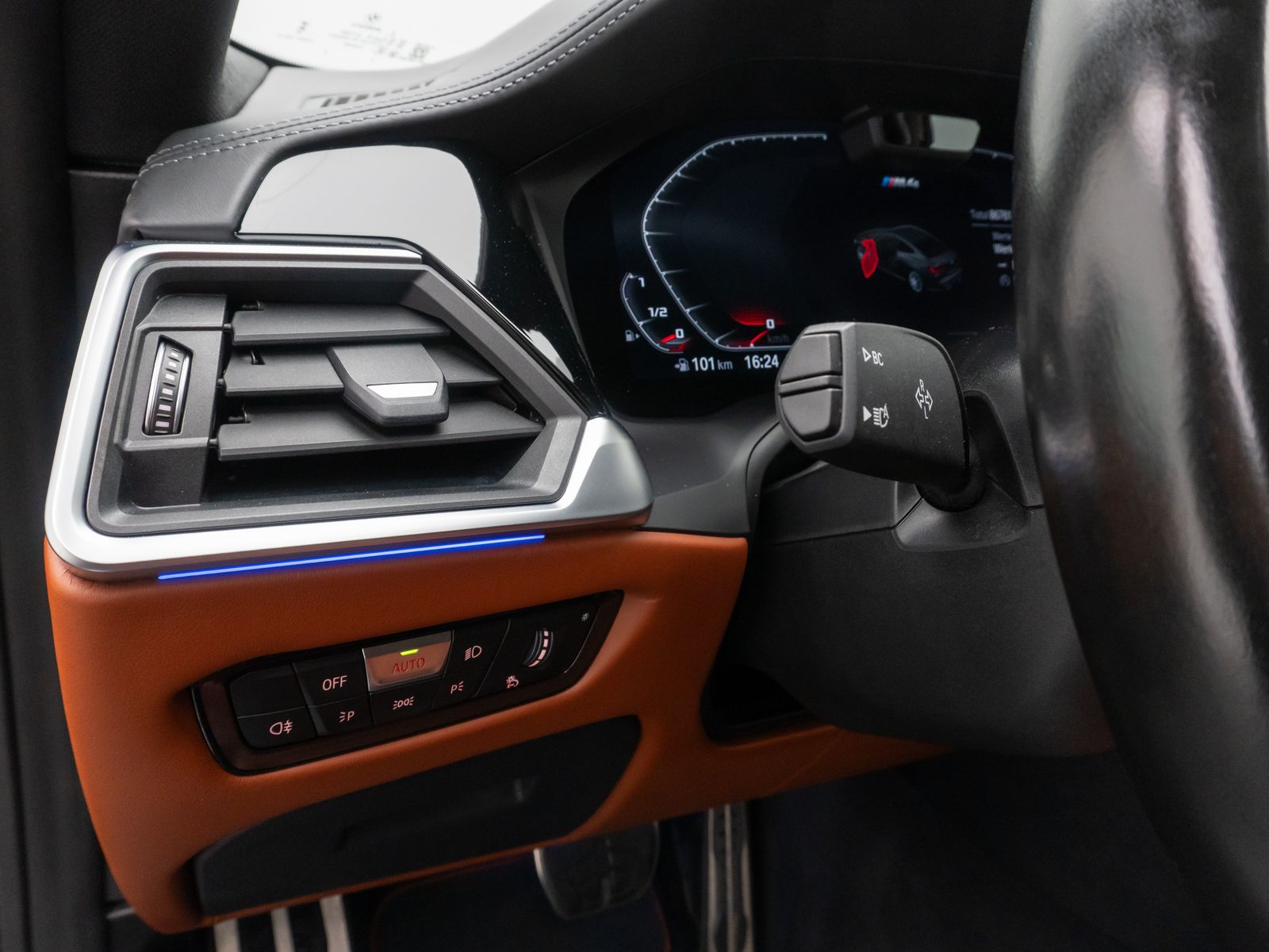 Fahrzeugabbildung BMW M4 Competition xD 360°HUD H/K DAB Laser Klimasit