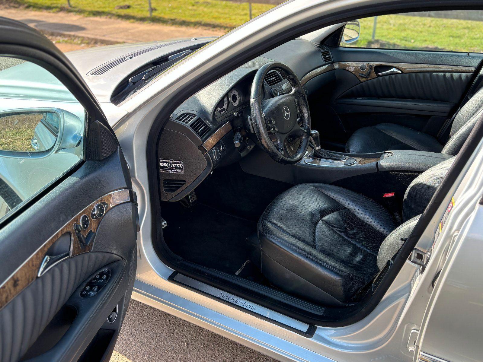 Mercedes-Benz E320 2006 — photo 5
