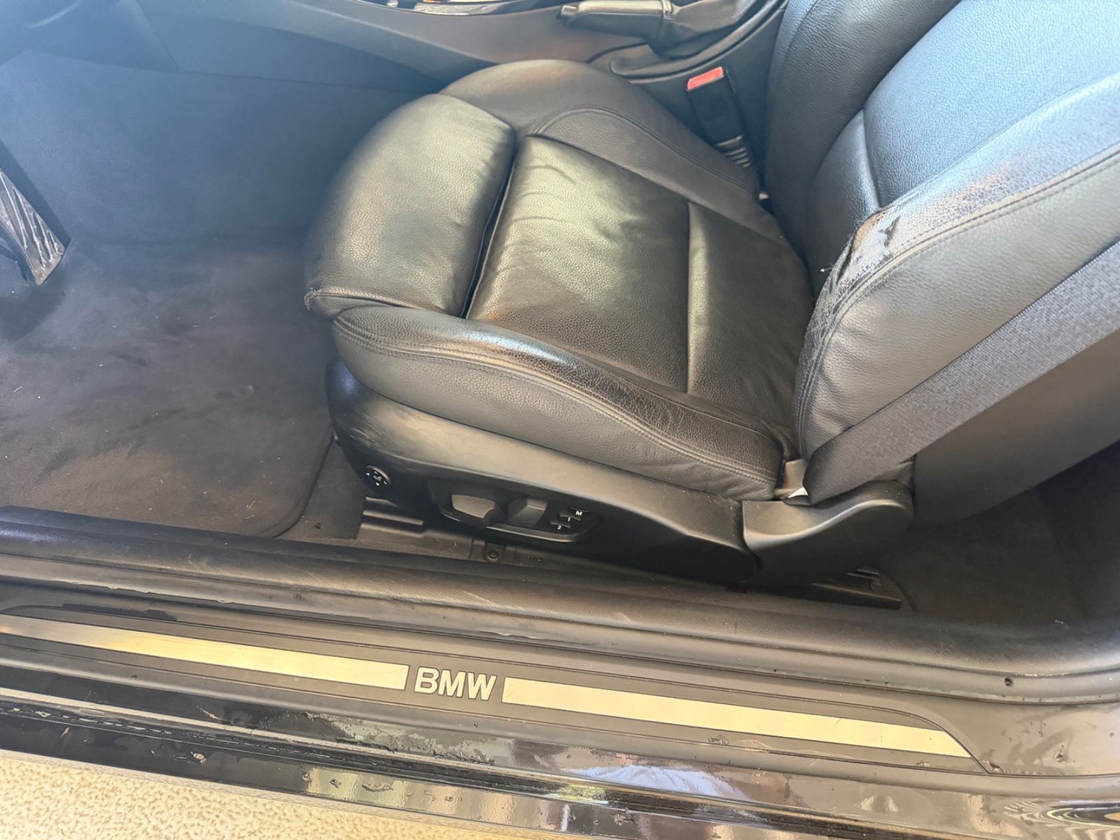 Fahrzeugabbildung BMW 320 3 Cabrio 320i