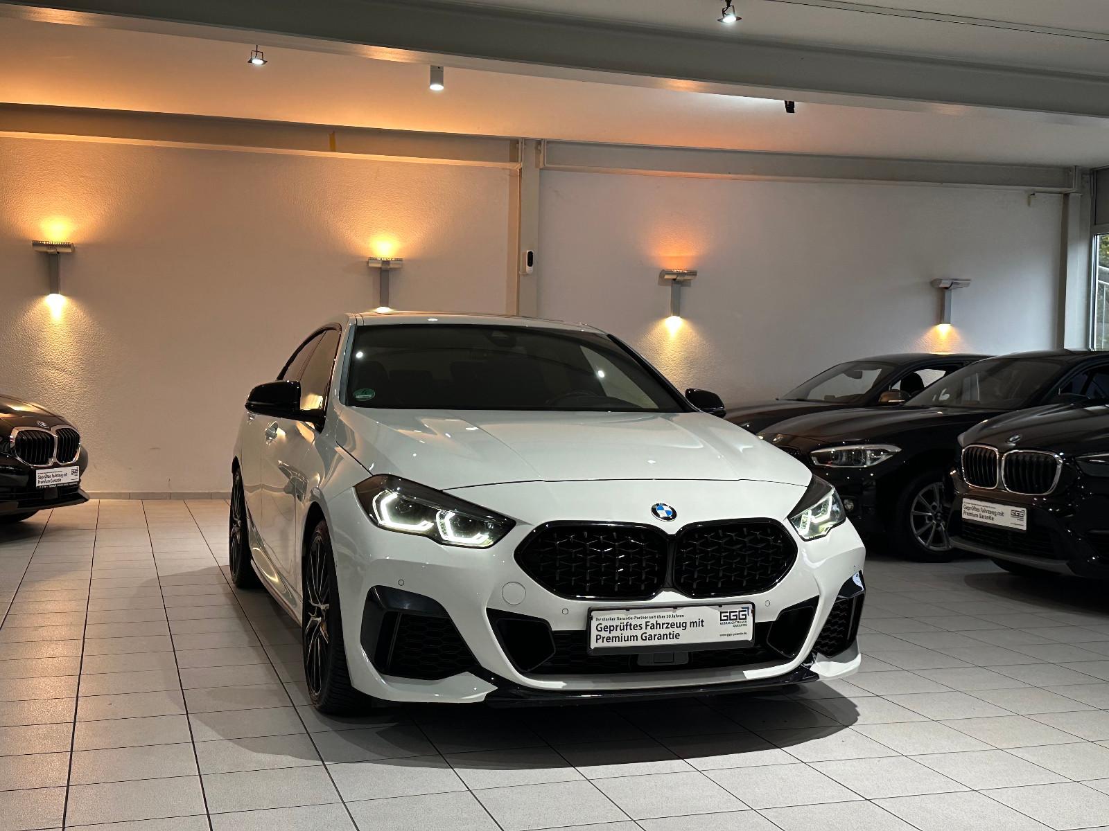 BMW M235