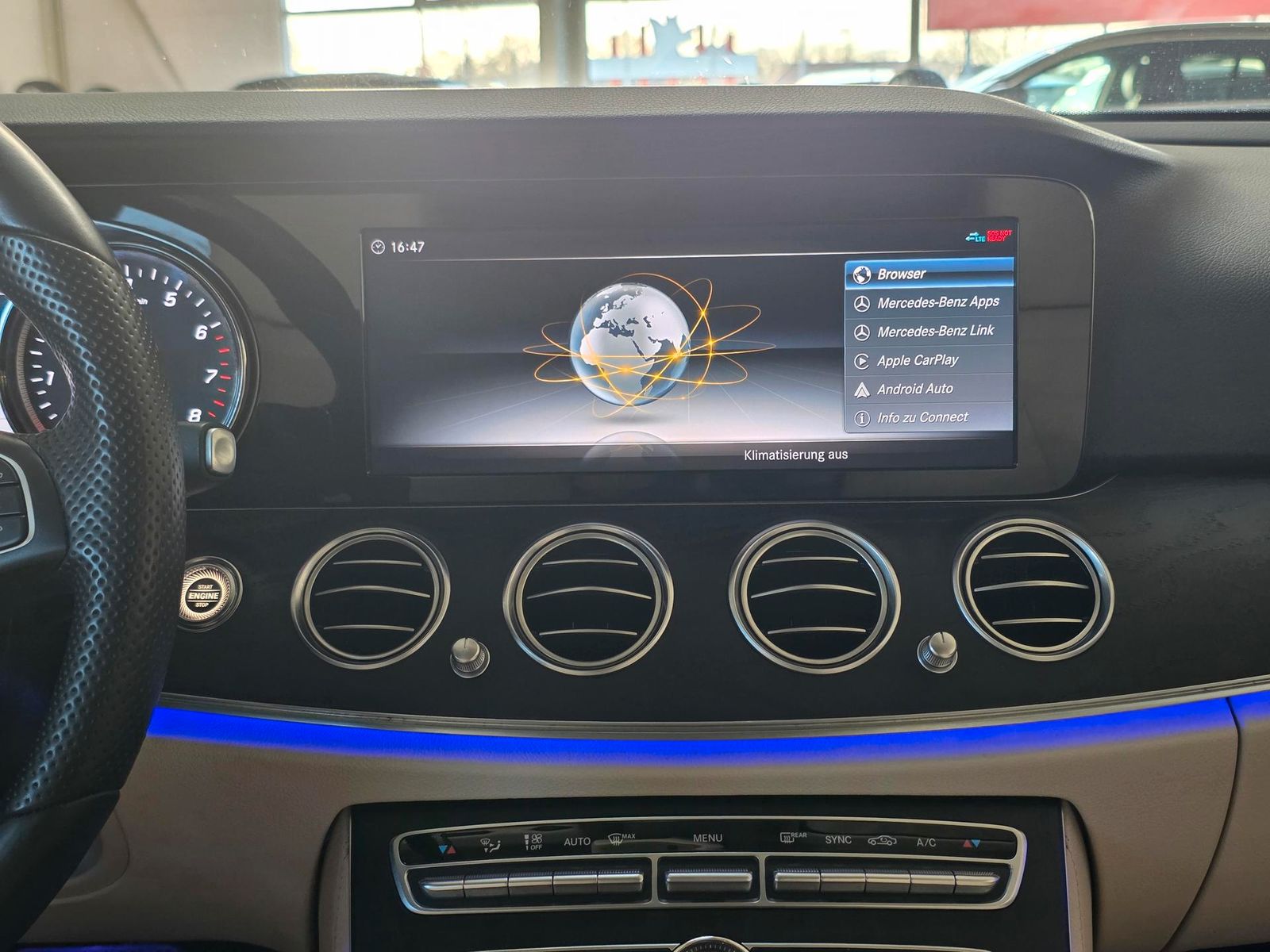 Fahrzeugabbildung Mercedes-Benz E200 Lim. AMG/Burmester/Airmatic/HuD/Multibeam