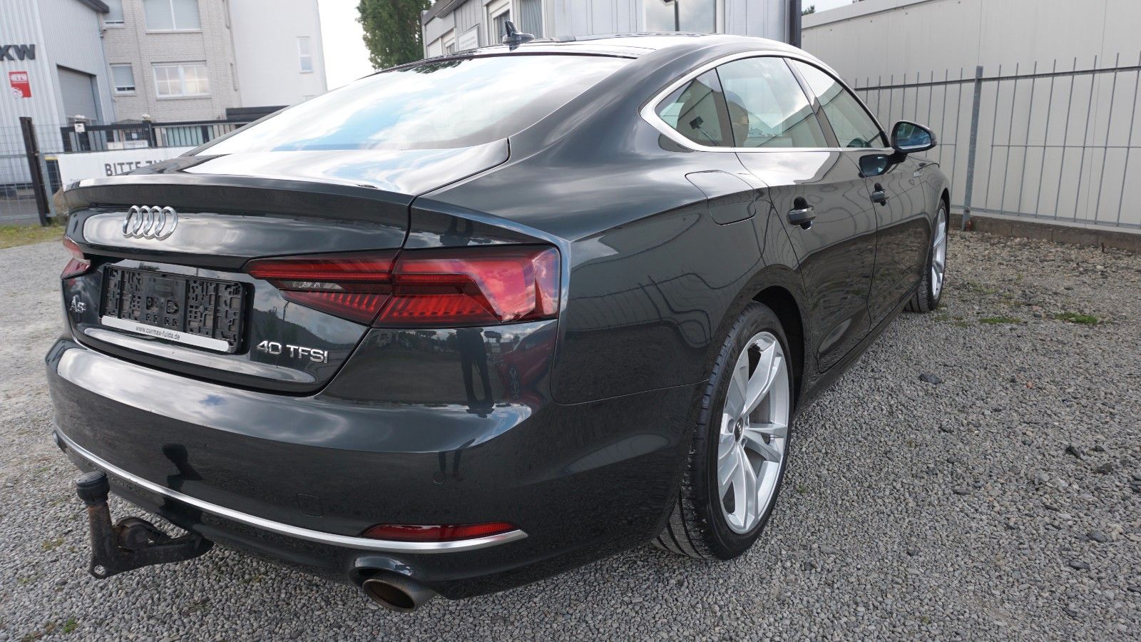 Fahrzeugabbildung Audi A5 Sportback 40 TFSI Sport, Navi, AHK,Kamera,+WR