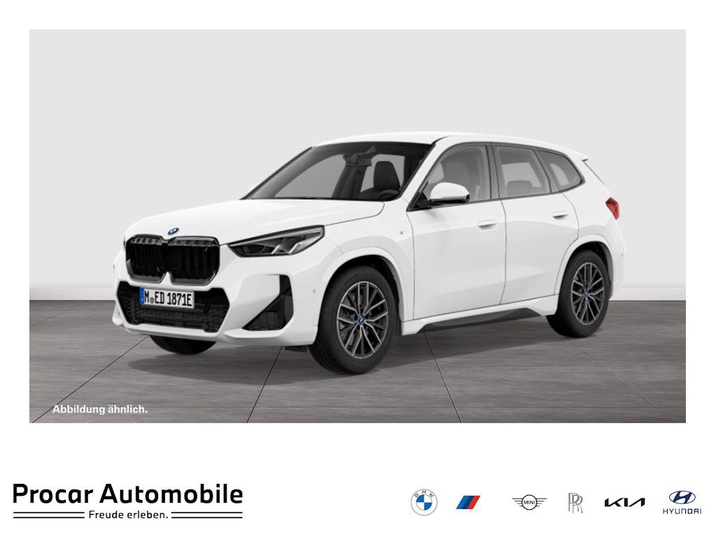 BMW iX1 xDrive30 M Sport RFK NAVI LED Sound Syst.