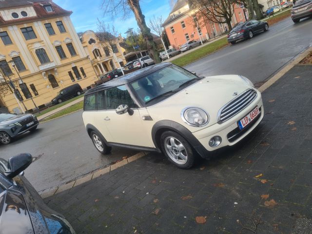 MINI COOPER Clubman Cooper D