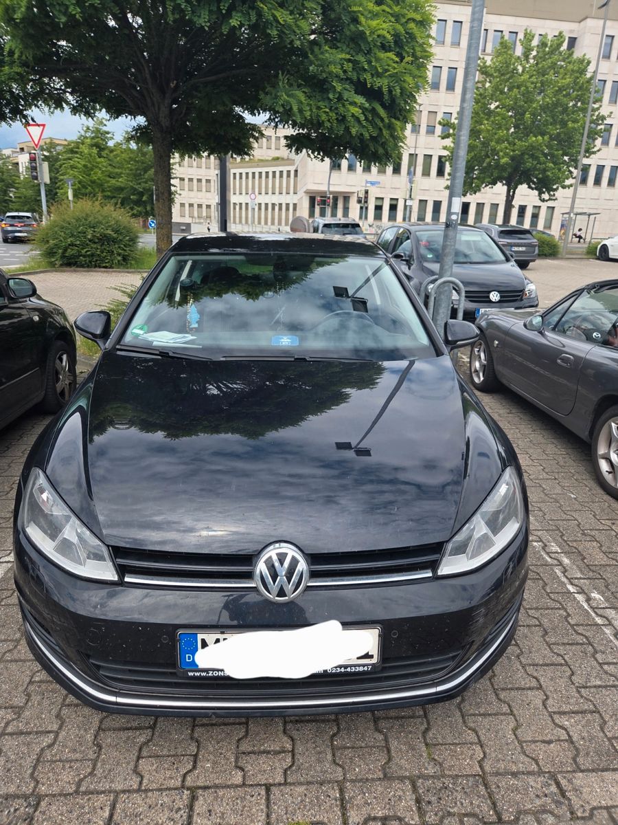 VW Golf