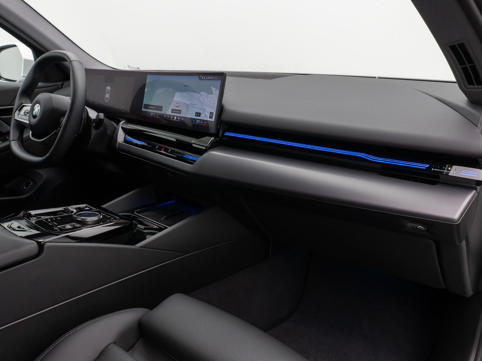 Fahrzeugabbildung BMW 520d Kamera DAB Alarm DrivingAssist Leder Sport