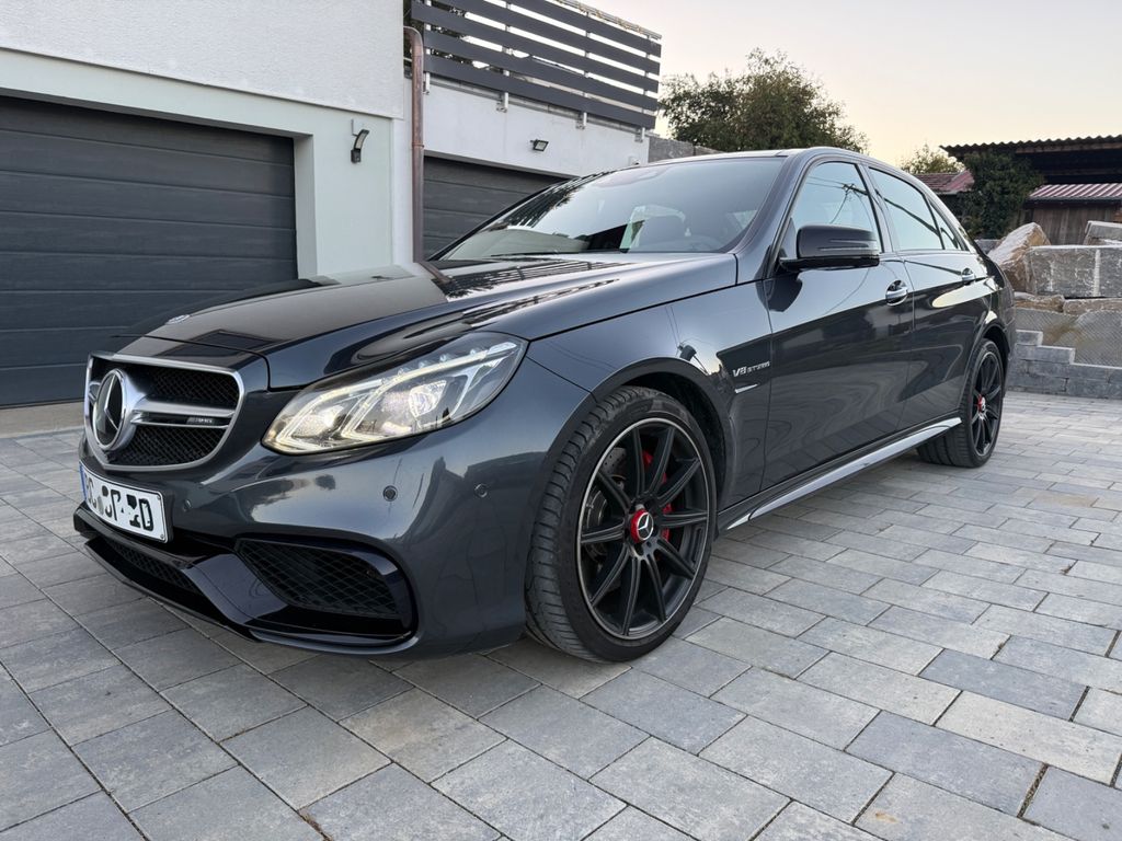 Image of Mercedes-Benz E 63 AMG