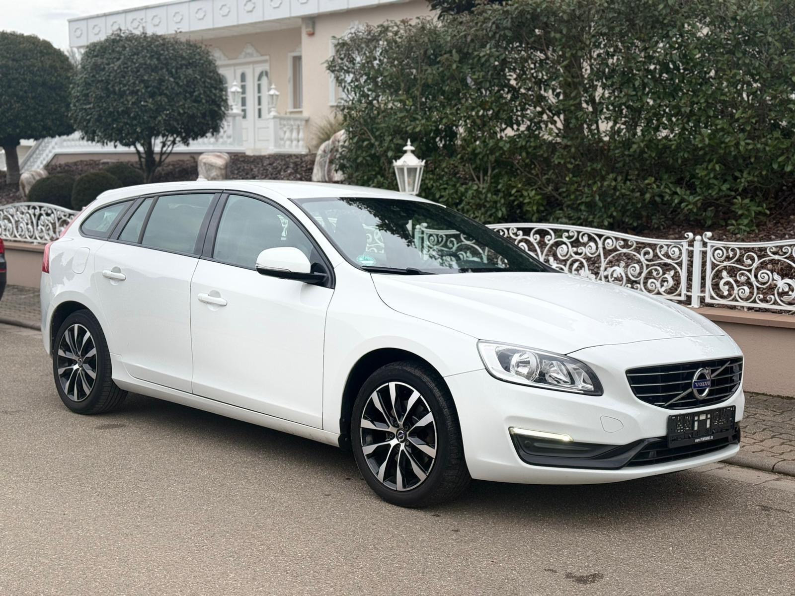 Volvo V60 Kombi Linje Svart