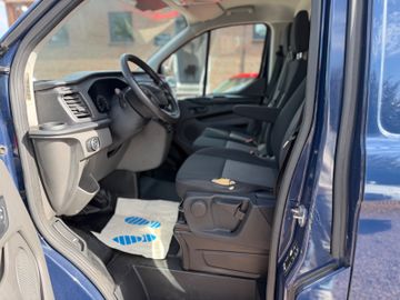 Ford Transit Custom - 11