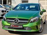 Mercedes-Benz A 250 4Matic*URBAN*LED*NAV*AHK*SONDERLACK*18"AMG - Mercedes-Benz A 250: AMG