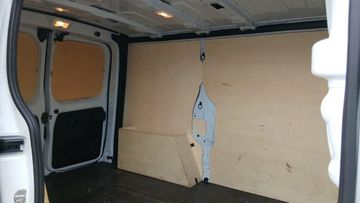 Renault Trafic - 12