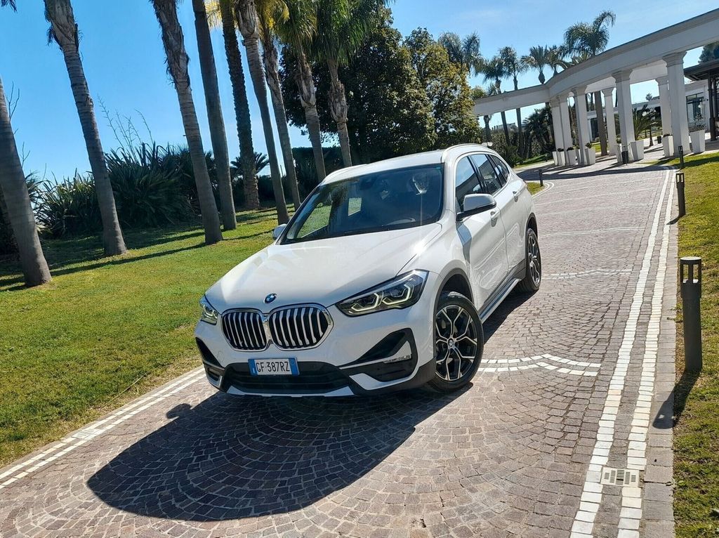 Image of BMW X1