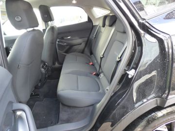 Bild 10 Jaguar E-PACE D150 (EURO 6d-TEMP) Winter-P