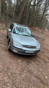 Ford Mondeo - Ford Mondeo aus 2006 mit Diesel-Antrieb