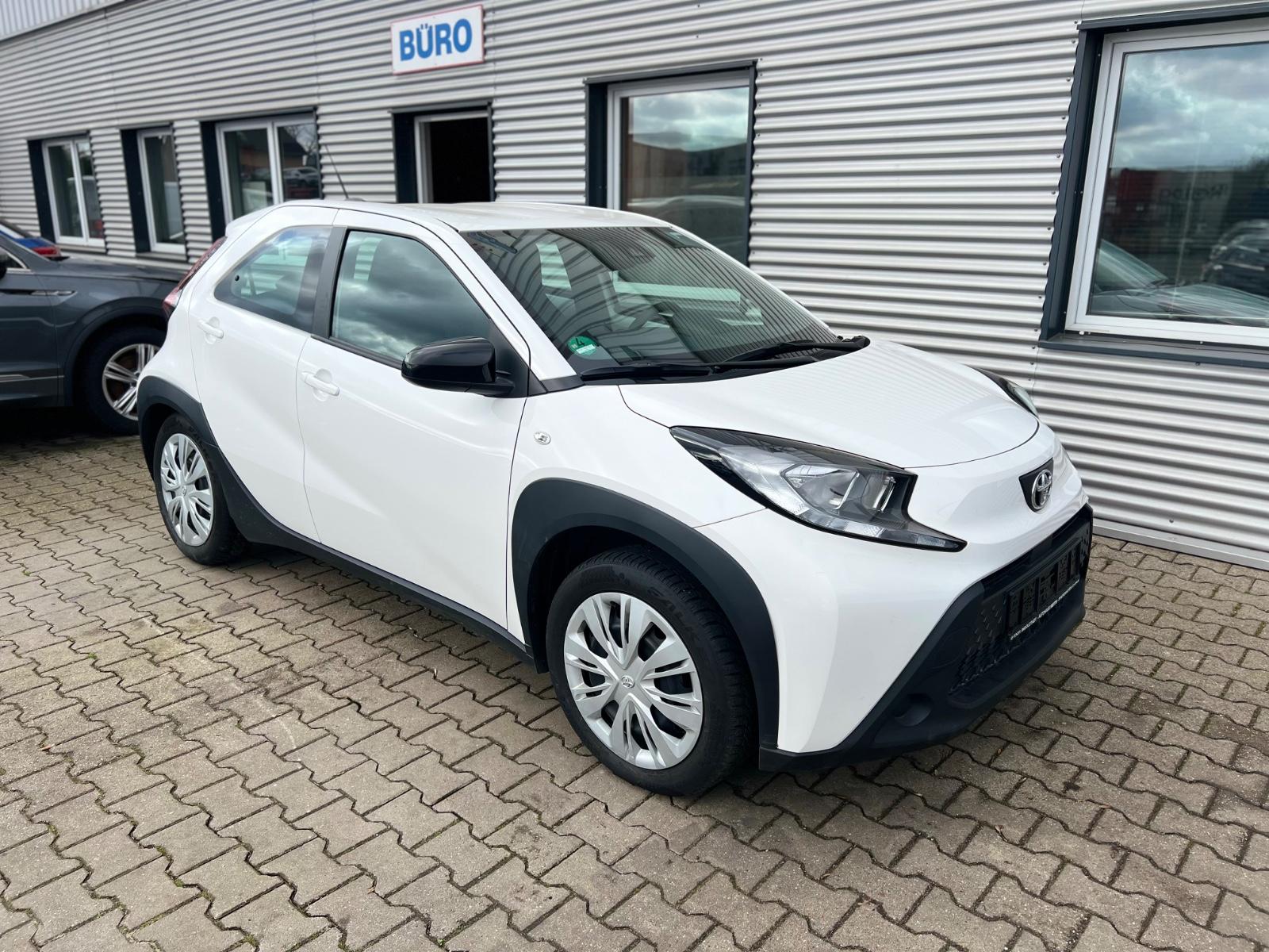 Toyota Aygo X Business Edition
