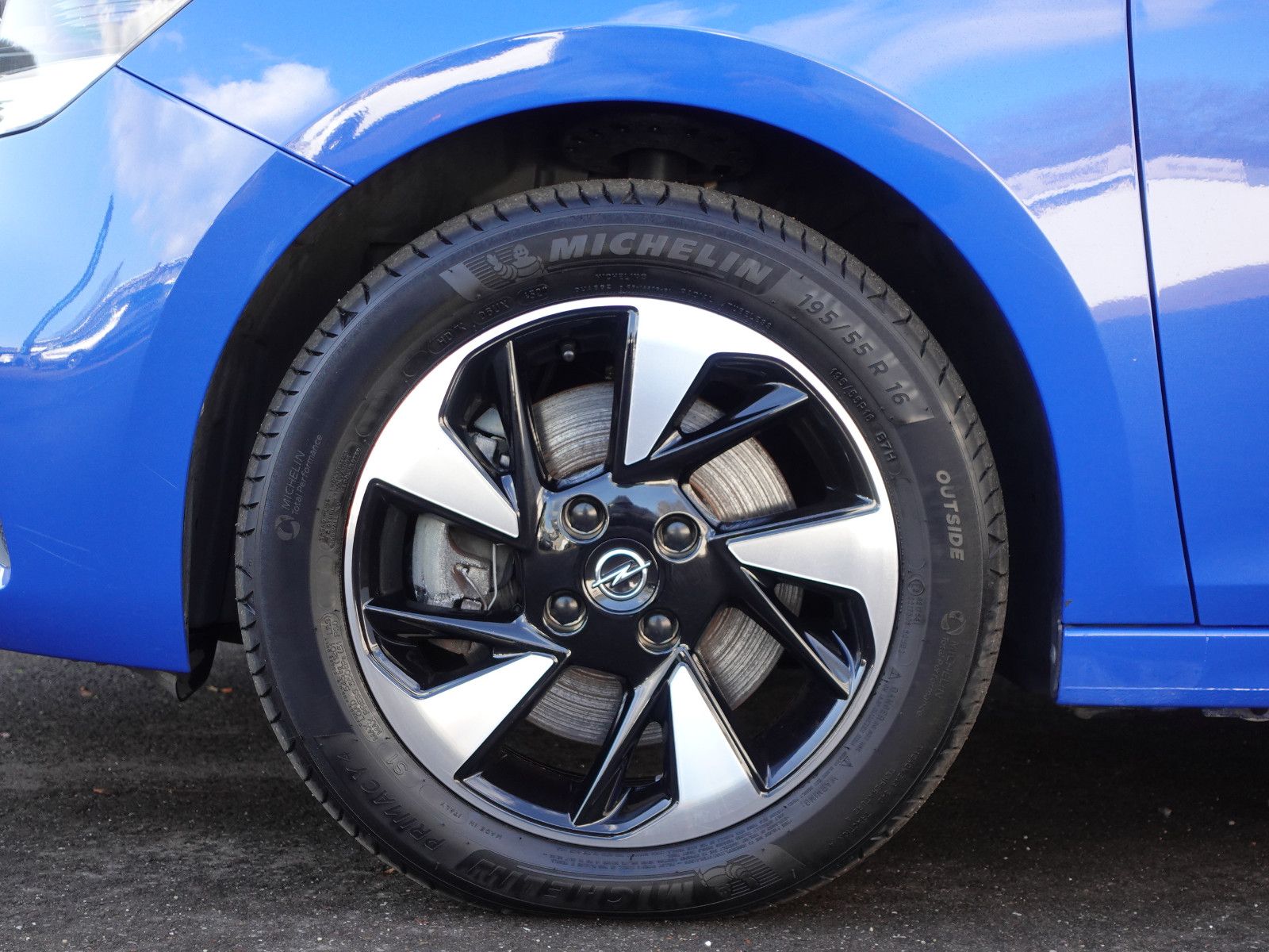 Fahrzeugabbildung Opel Corsa-e Elegance,Navi,Matrix,3-phasig,Sitzhzg