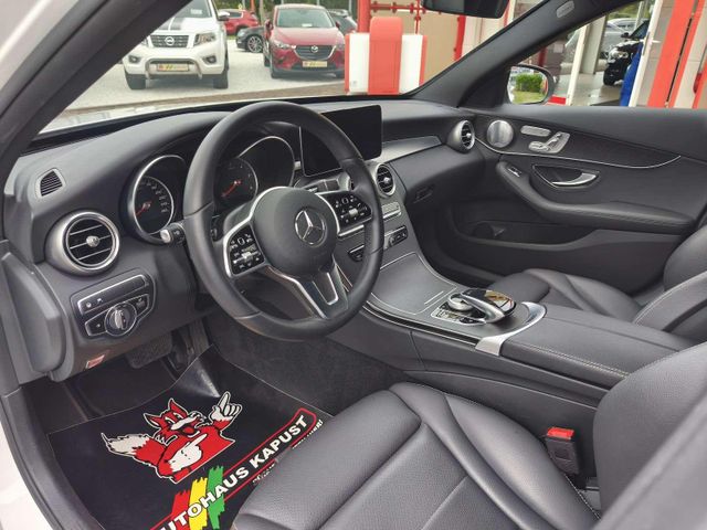 MERCEDES-BENZ C 300 — Foto 17