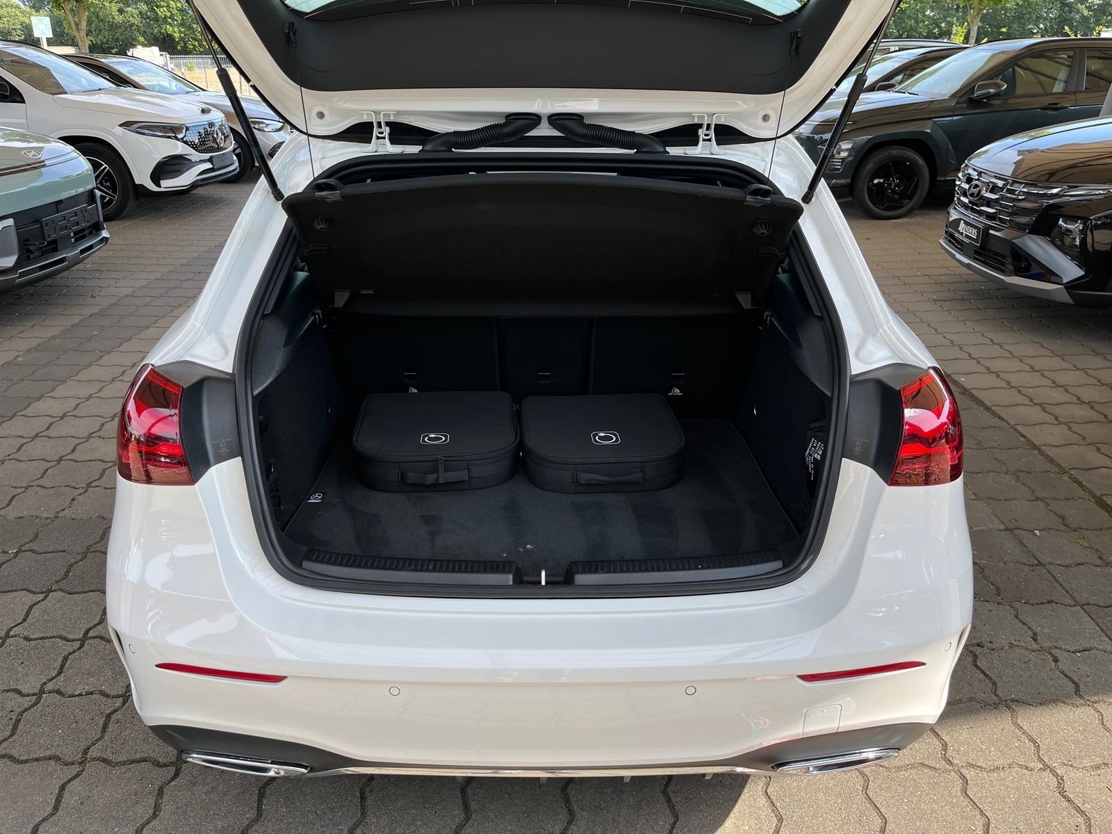 Mercedes-Benz A 250 e AMG Premium+Navi+LED+Kam+SHZ+Burmester+