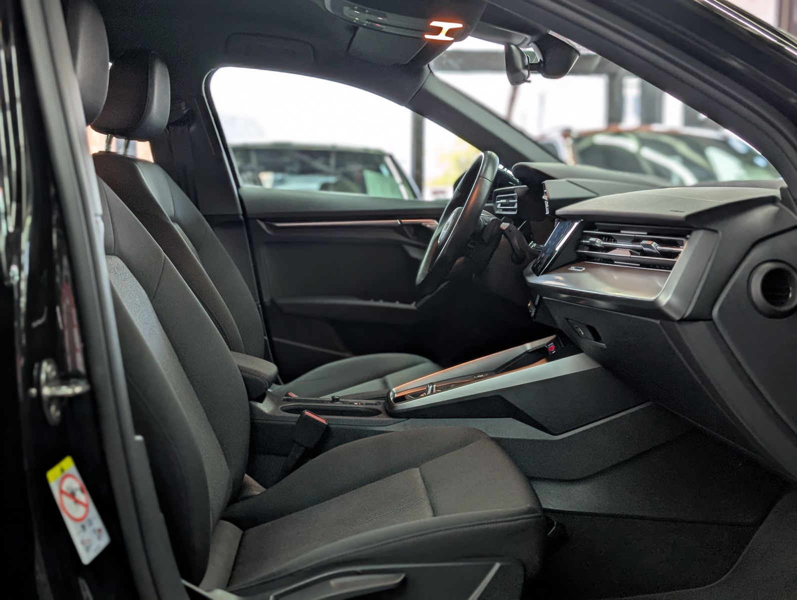 Imagen del vehículo Audi A3 30 TDI S-Line VIRT KAM LED SHZ APP NAVI 17