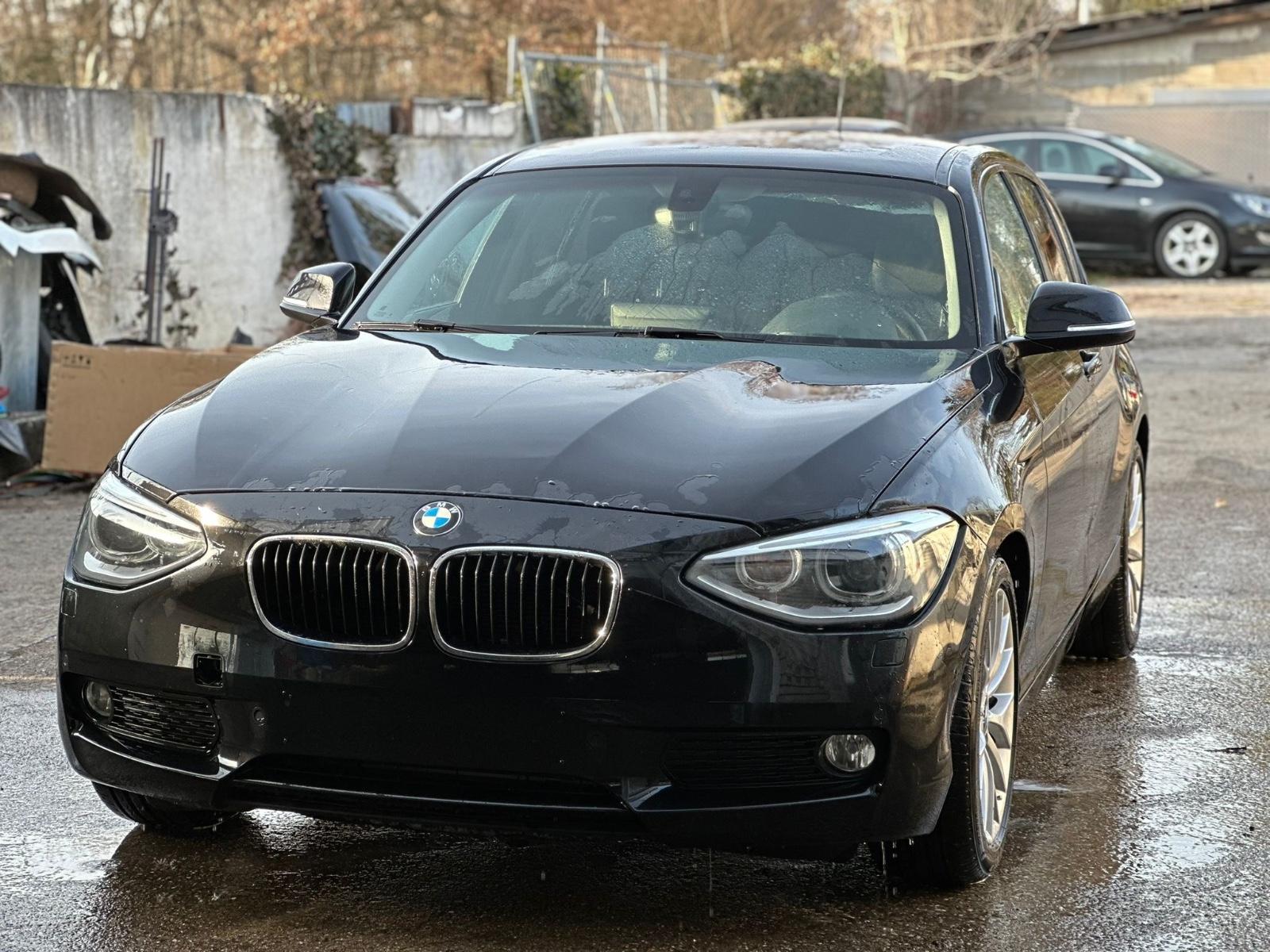 BMW 125 d Luxury/1.Hand/NaviProf/Klimaaut/Euro5/Temp
